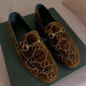 Gucci shoes in a good condition